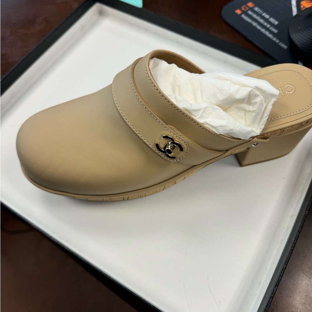 Chanel Beige Leather Mule Turnkey Clogs